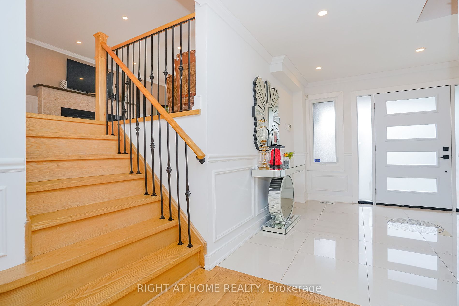 73 Dunbarton Crt