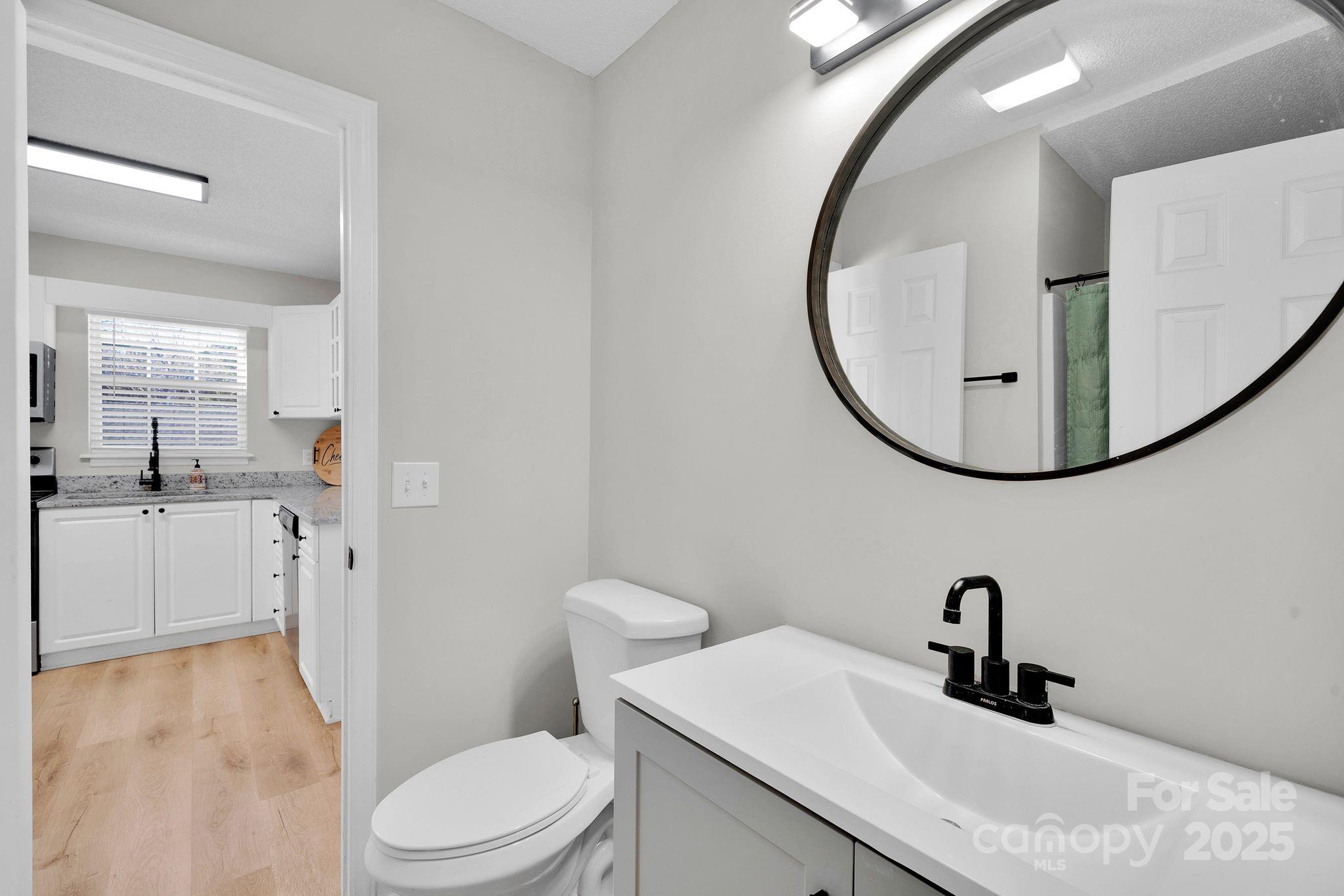 7713 Red Robin Trail