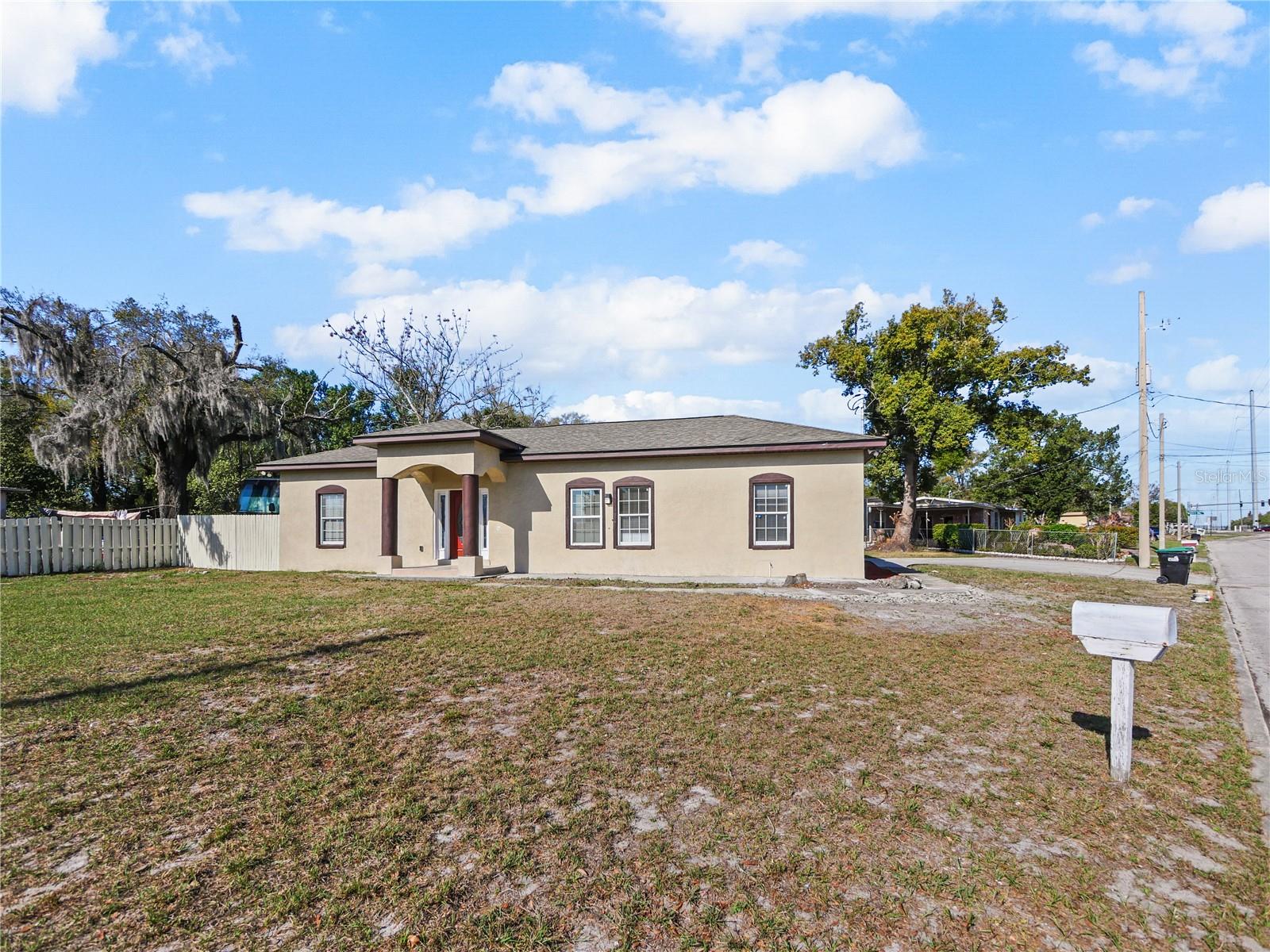 4901 Balboa Drive