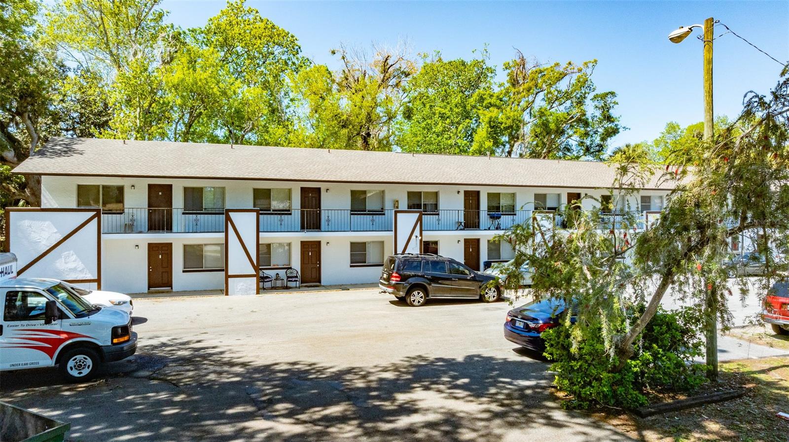 1216 Kennedy Road