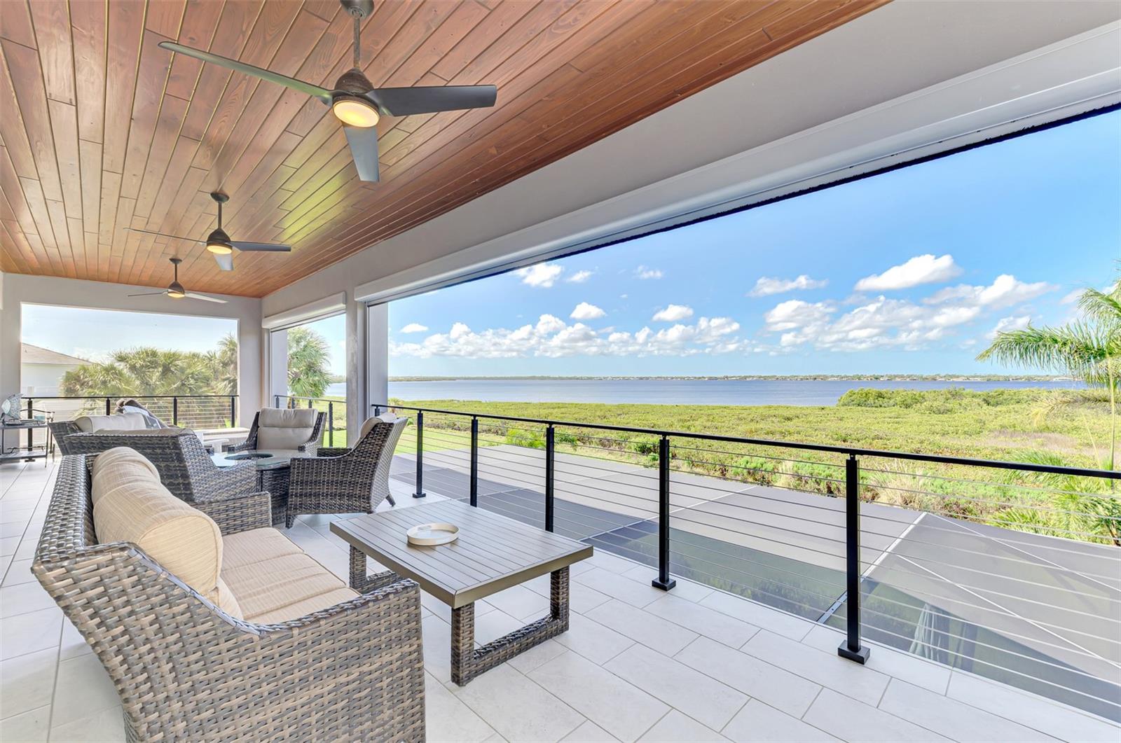 3051 Rivershore Lane