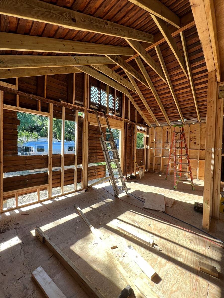 5302 N Central Avenue