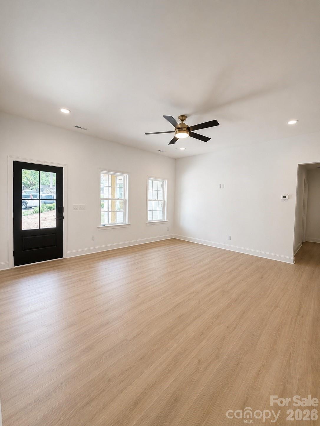 317 Tamarind Drive 560