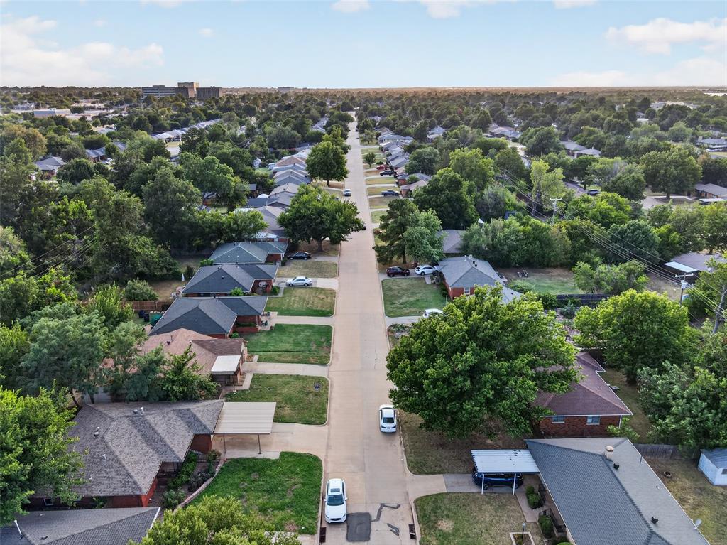 2932 NW 67th Street