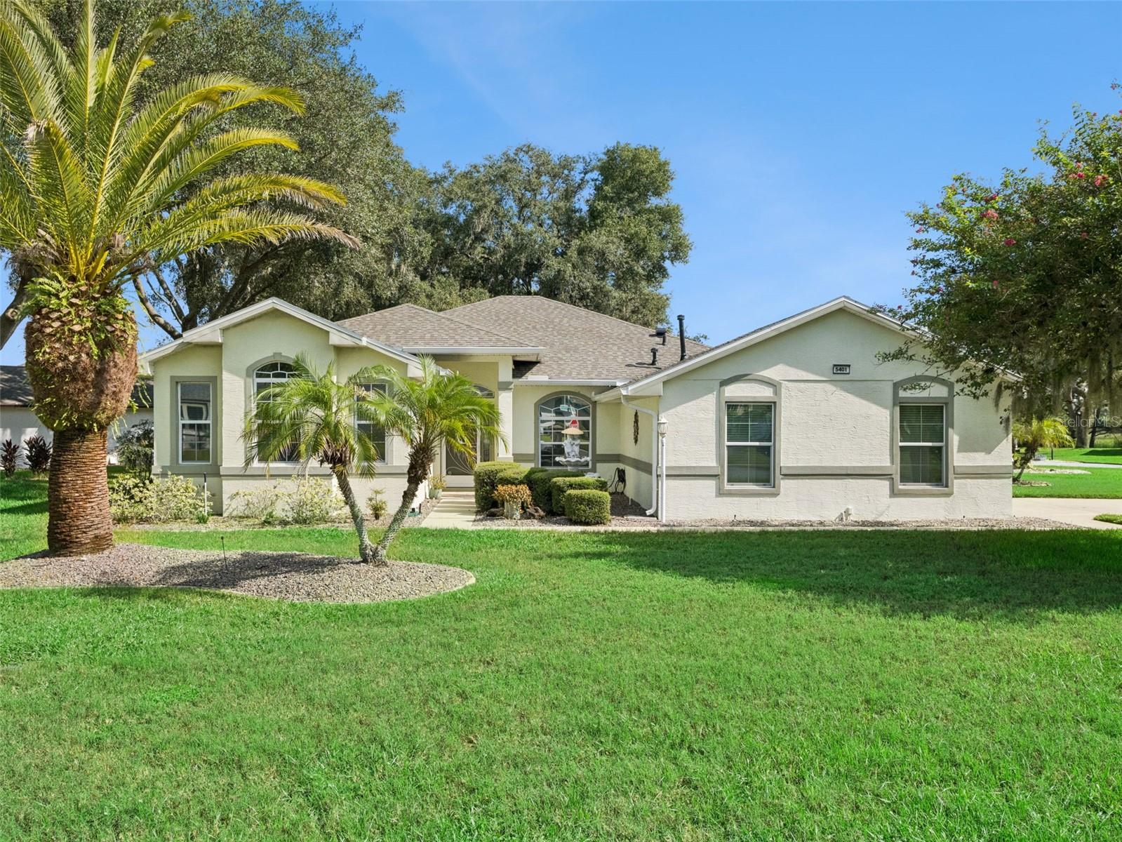 5401 Essex Court, Leesburg, FL