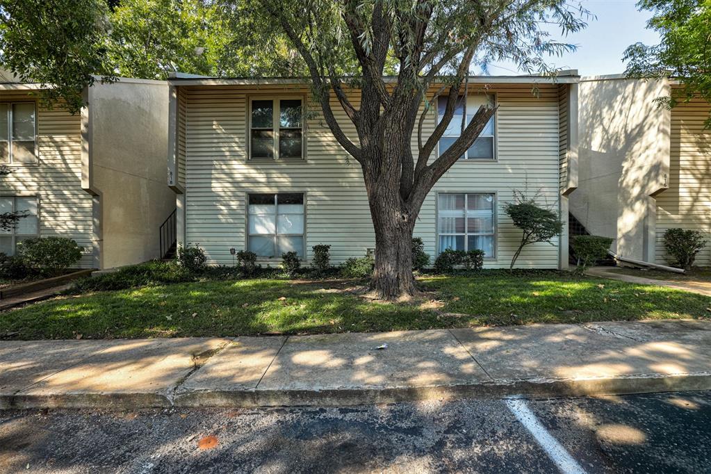 Welcome to this beautifully updated 1-bedroom, 1-bath condo offering 707 sq ft of modern comfort in a highly desirable location within the Norman Public School district.

This move-in-ready unit features a brand-new refrigerator and stove, granite countertops in the bathroom, and all-new flooring and fresh paint throughout. Updated sinks, light fixtures, and hardware bring a polished, contemporary look to every space.

Enjoy access to the community pool, perfect for relaxing or entertaining during warm Oklahoma days. Whether you're a first-time buyer, investor, student or someone looking to downsize, this condo is the ideal blend of style, convenience, and value.

Don’t miss out on this great opportunity—schedule your showing today!