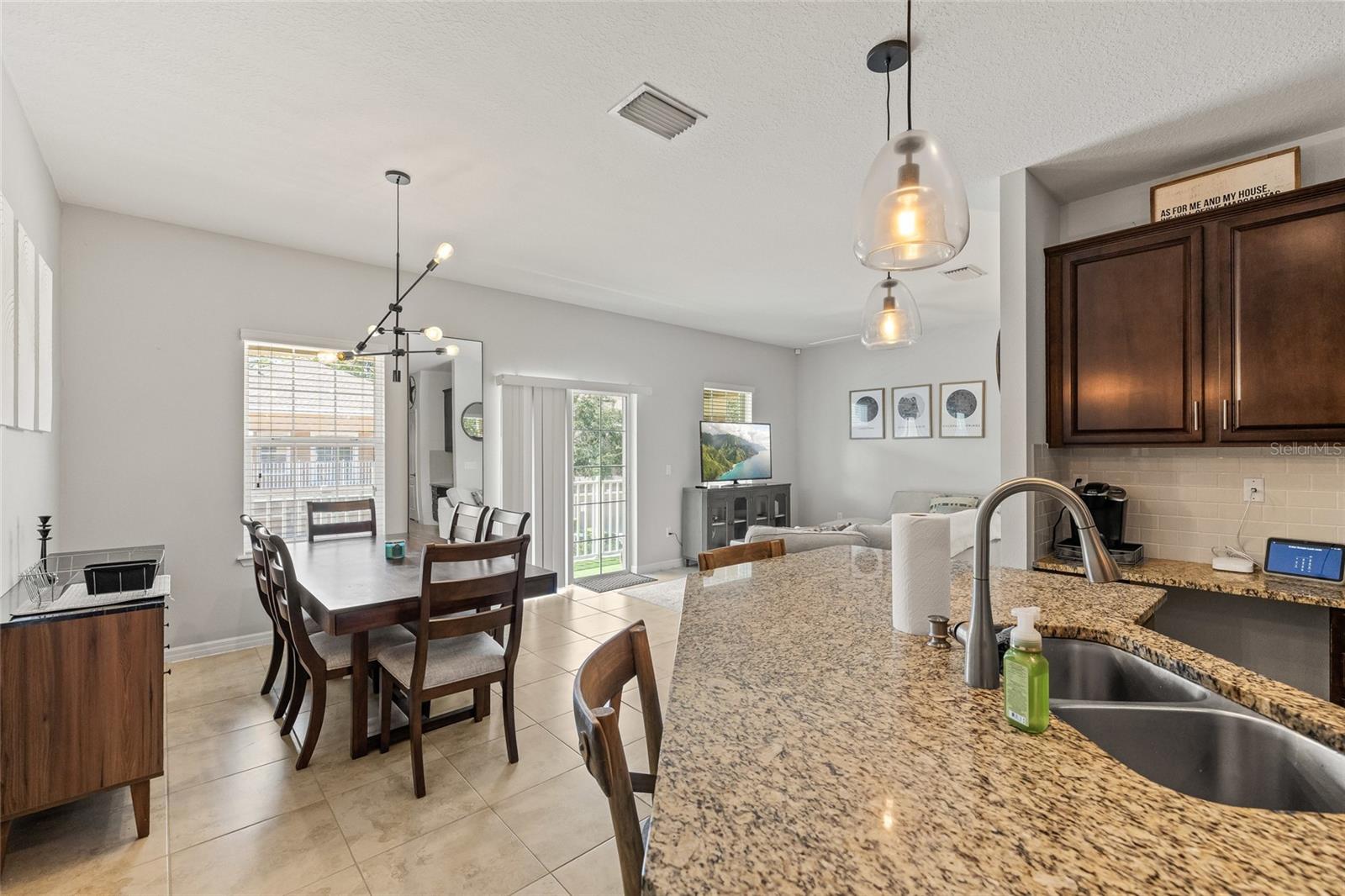 7001 Interbay Boulevard 346