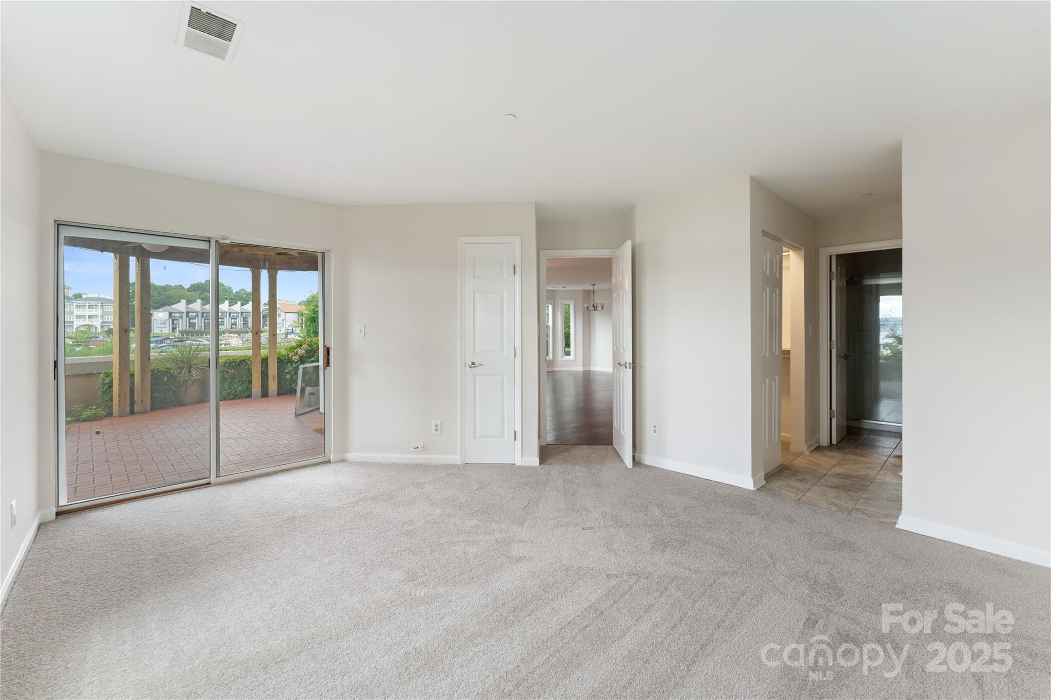 18647 Vineyard Point Lane