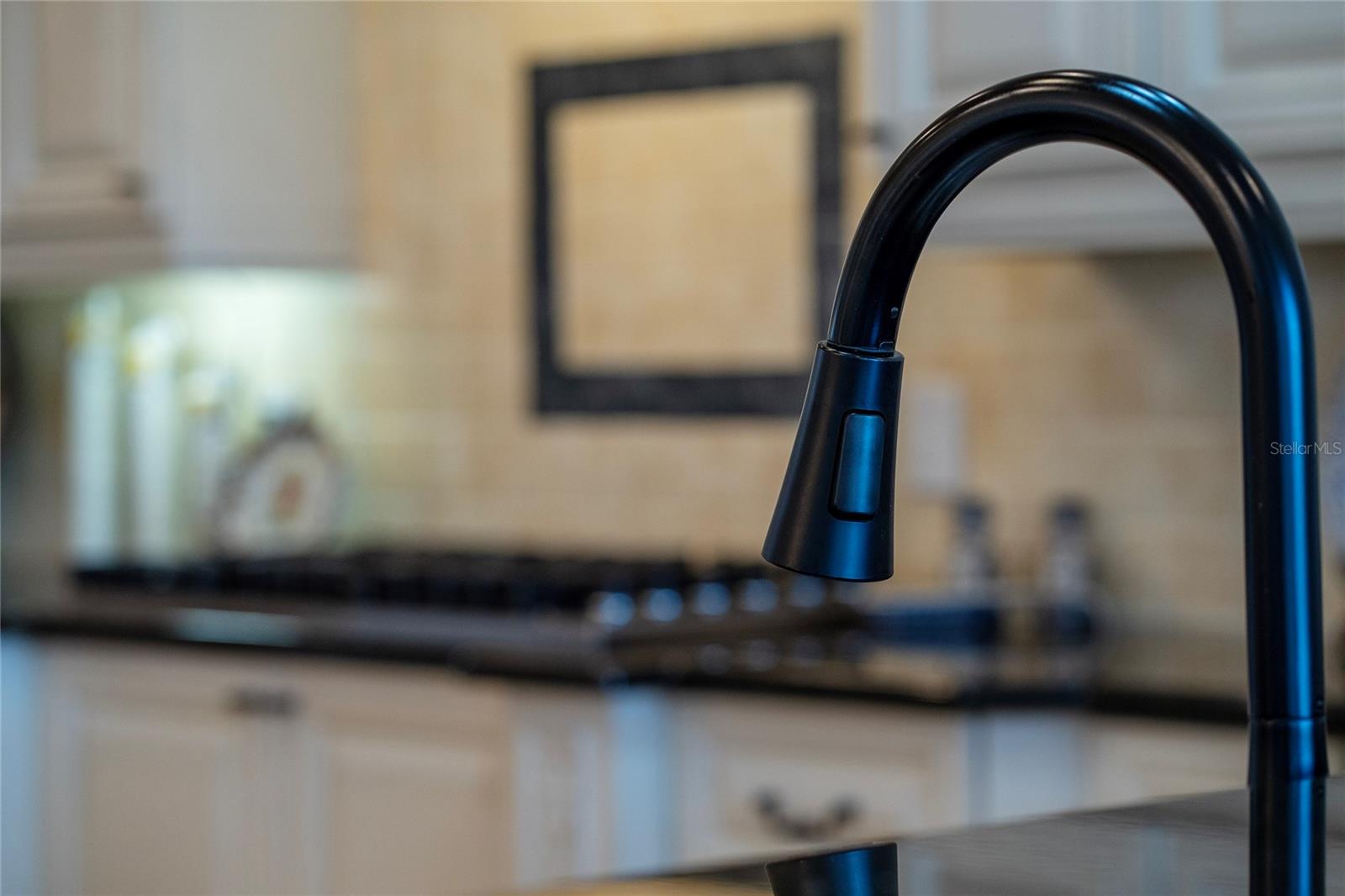 6221 Blakeford Drive