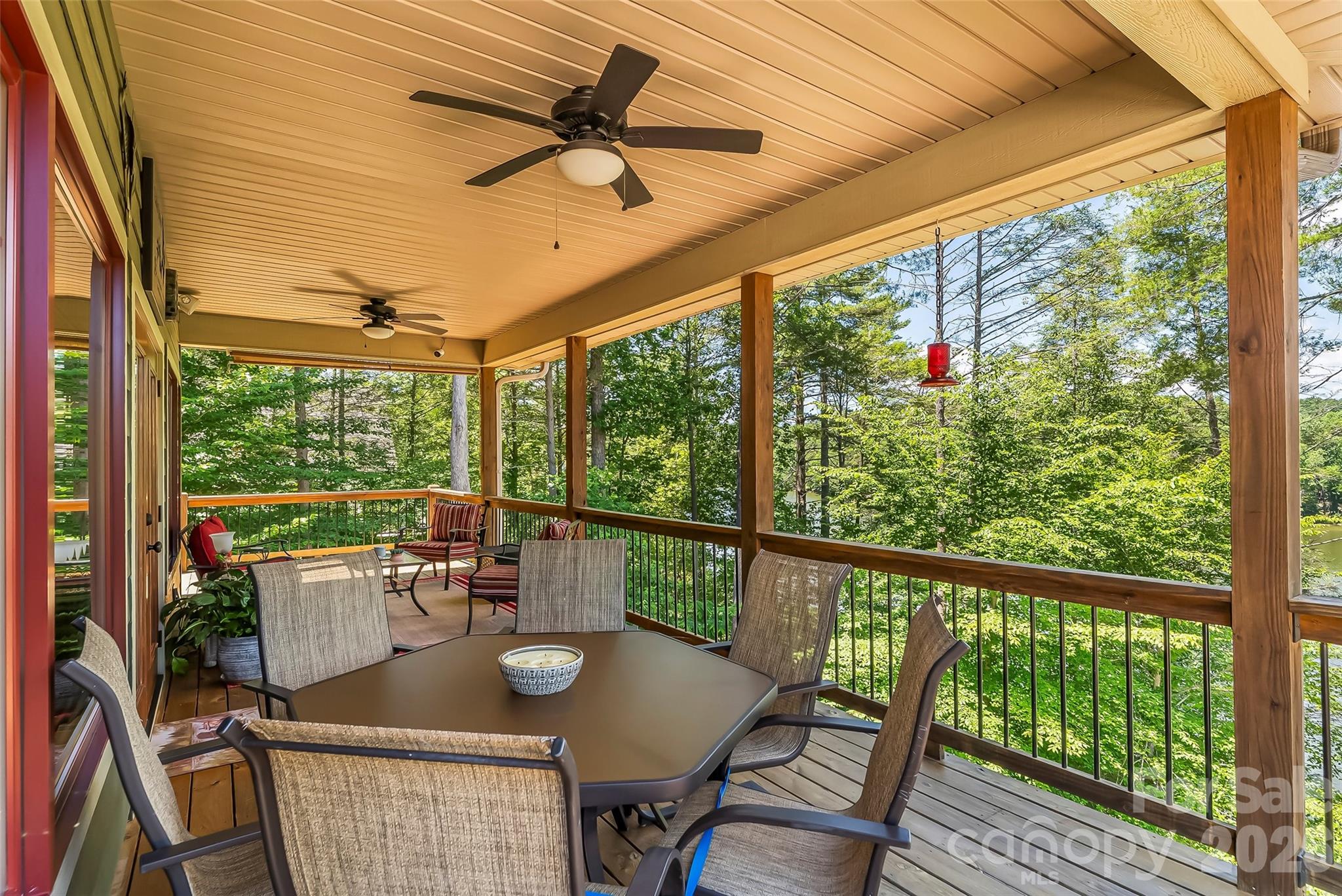 590 Larkhaven Drive