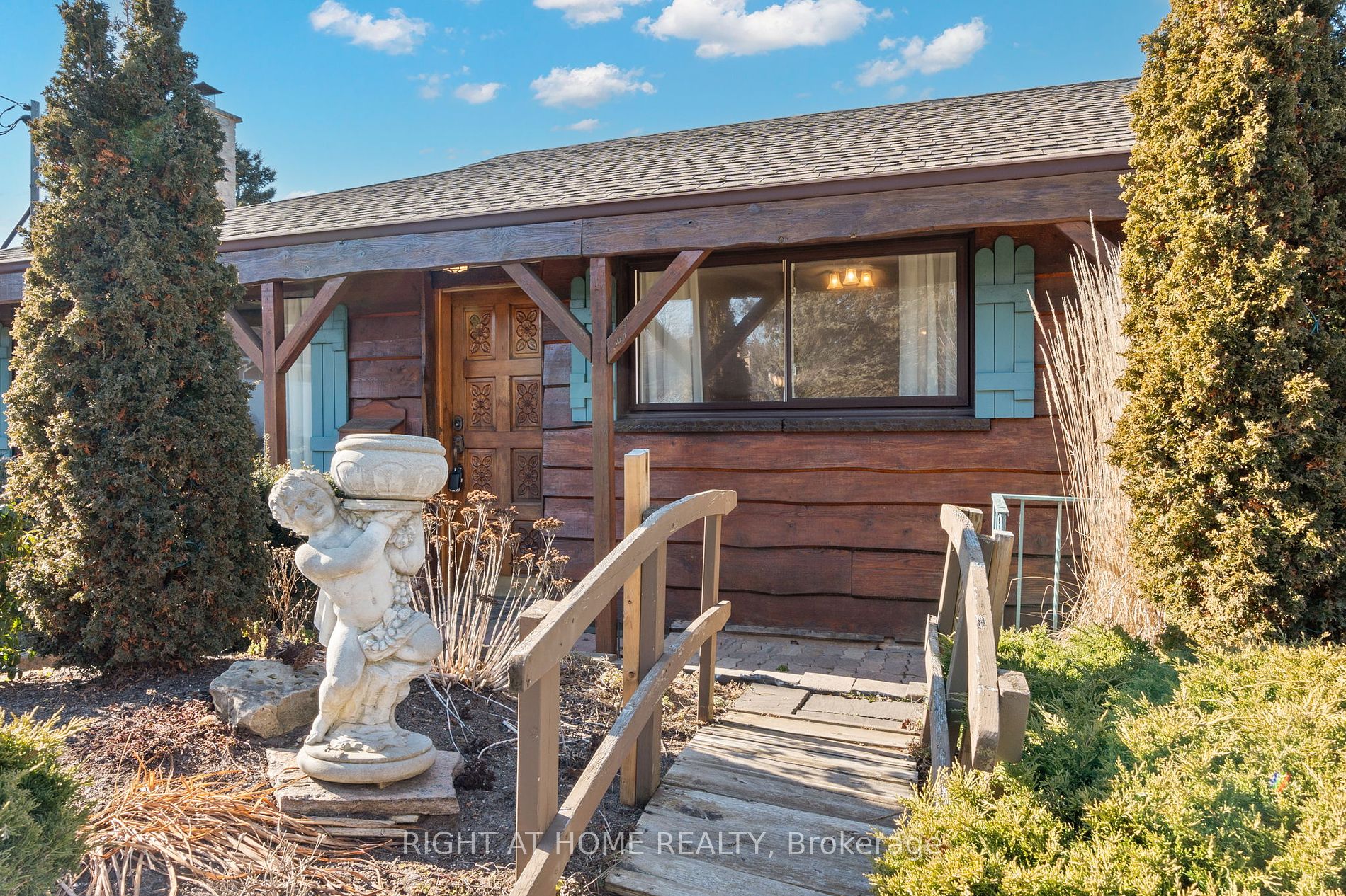 124 Norwood Crt