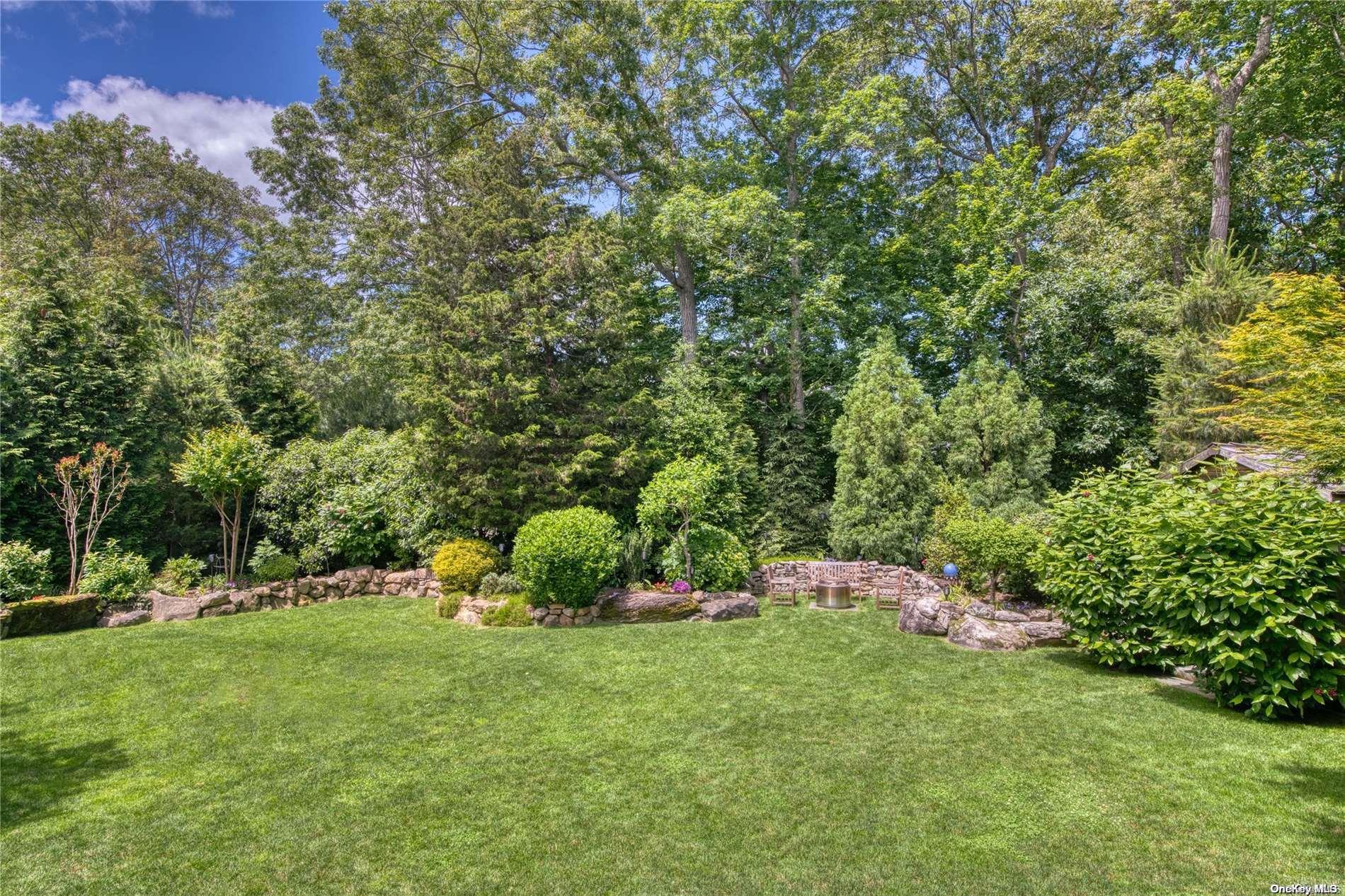 16 Pembroke Drive
