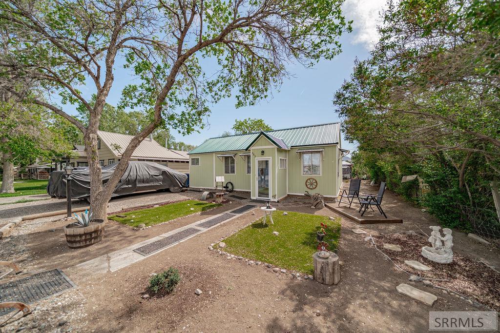 643 Decoria Avenue