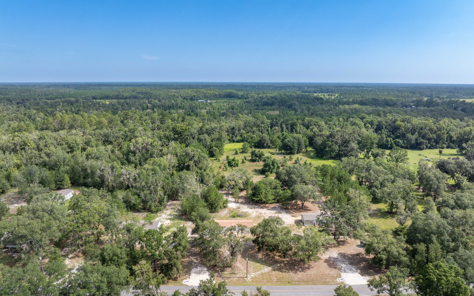 305 NW Ivy Gln