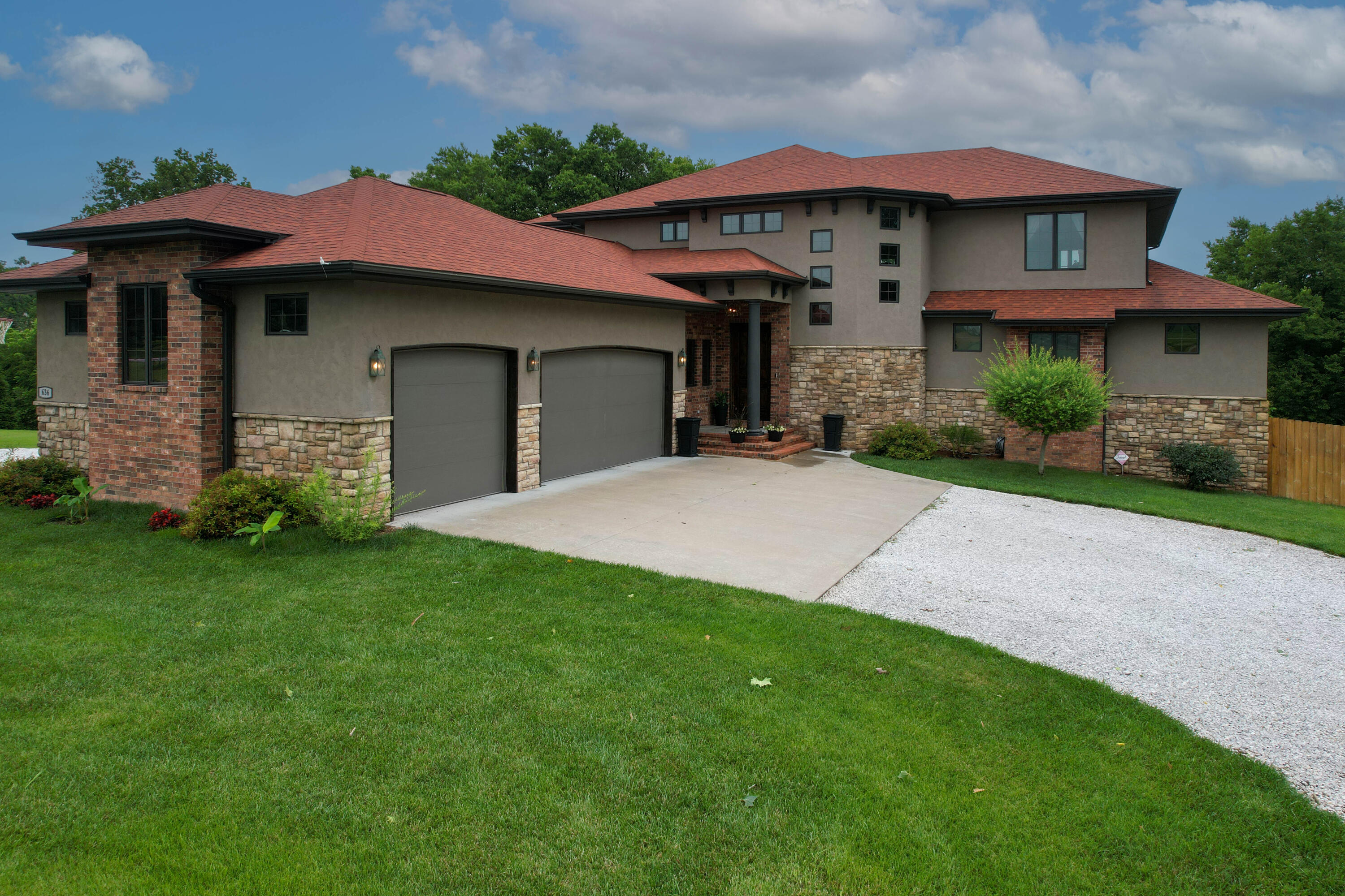 636 Gardenia Lane