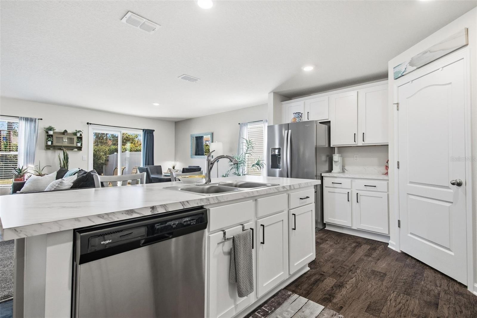 719 Grand Reserve Drive