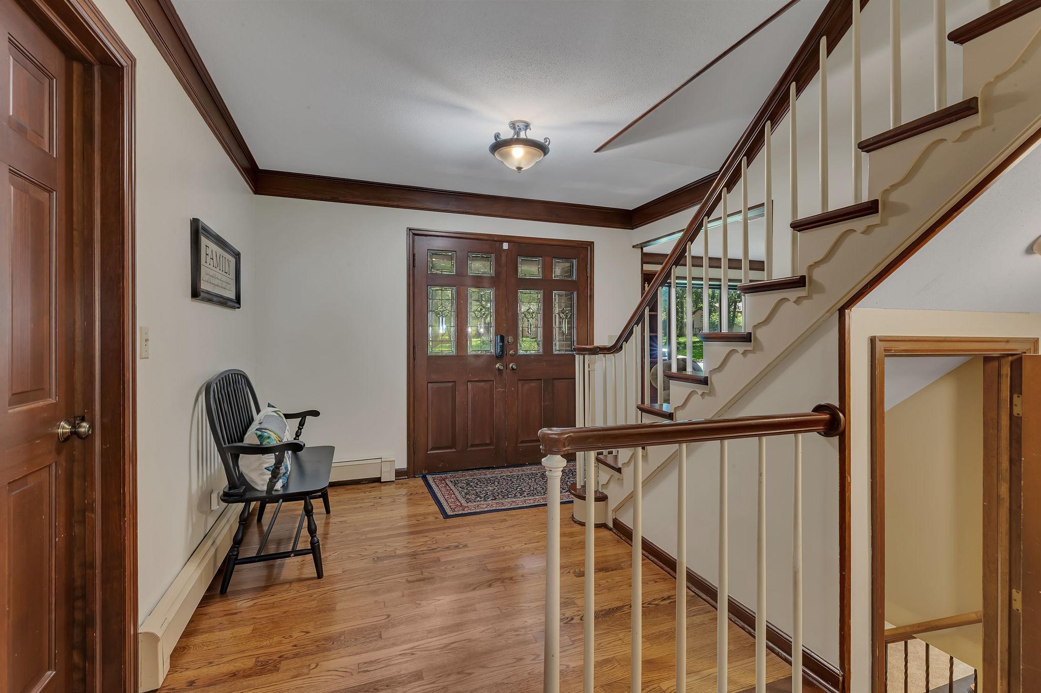 2021 Hillcrest Drive