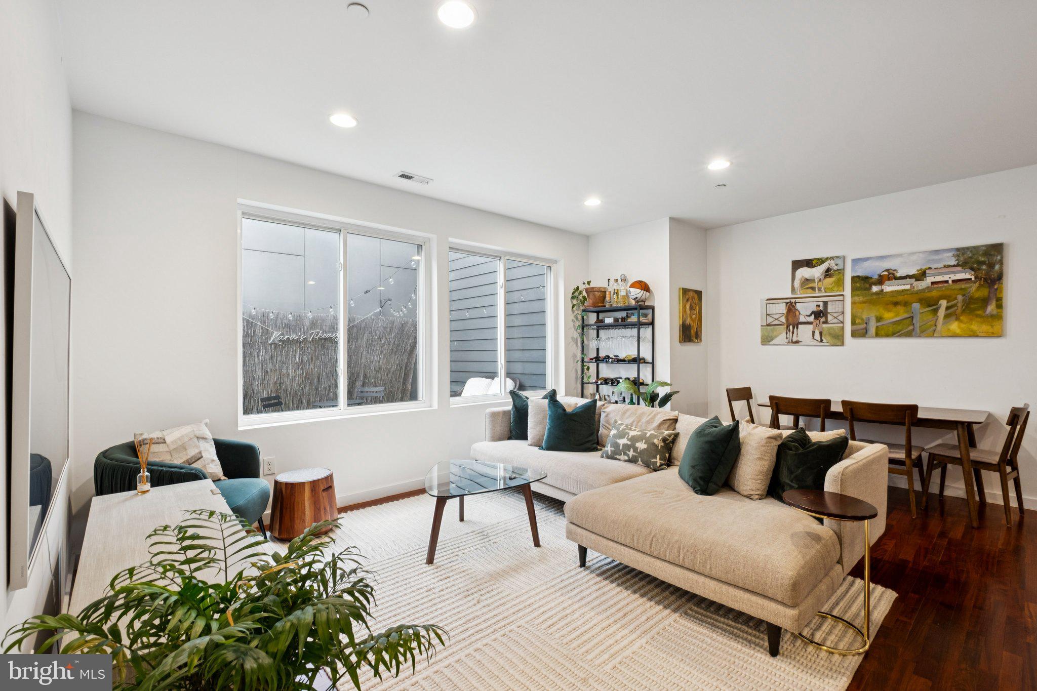 2000 Kimball Street B4