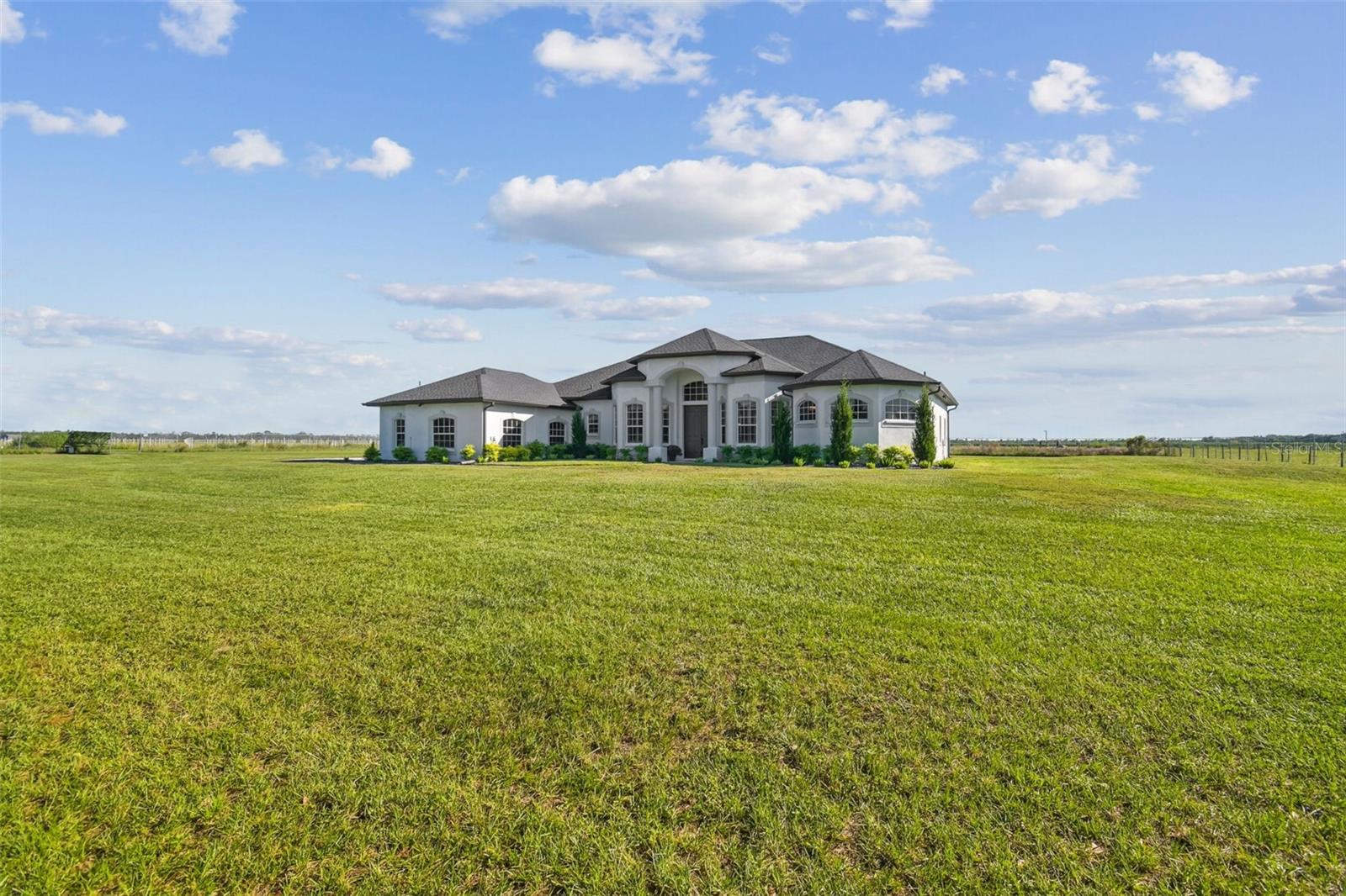15639 Seth Country Lane