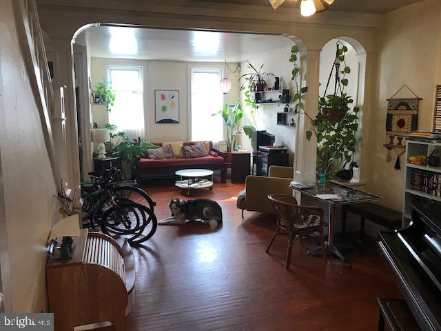 1903 E Madison Street