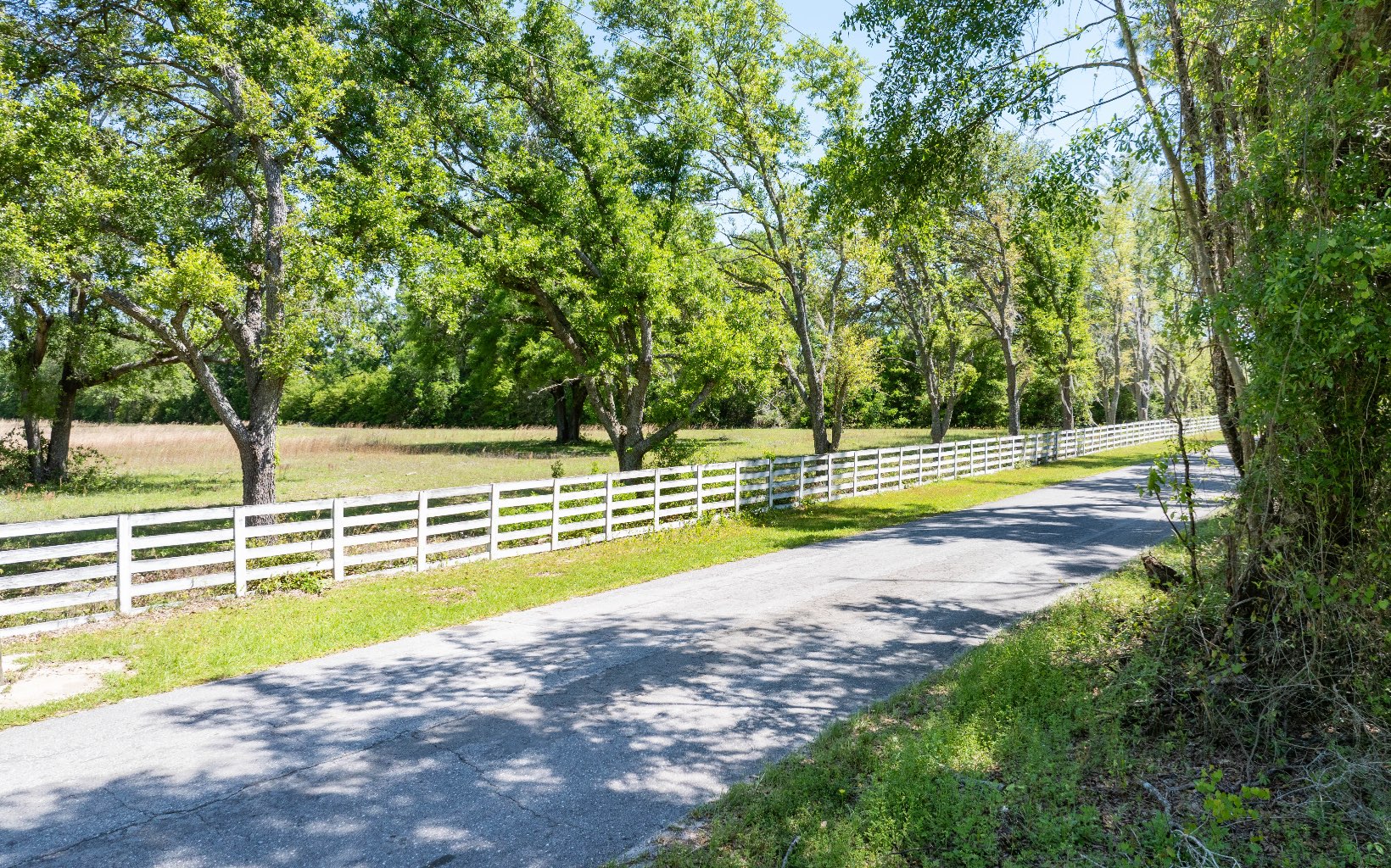 444-1 SE Bisbee Loop