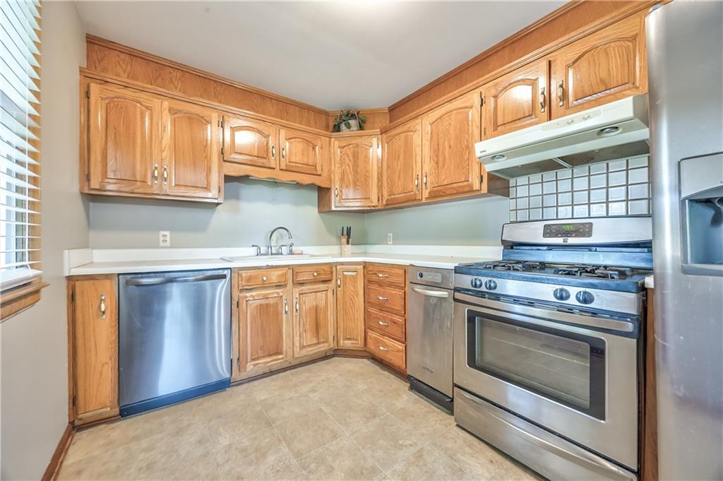 3606 S Spring Street