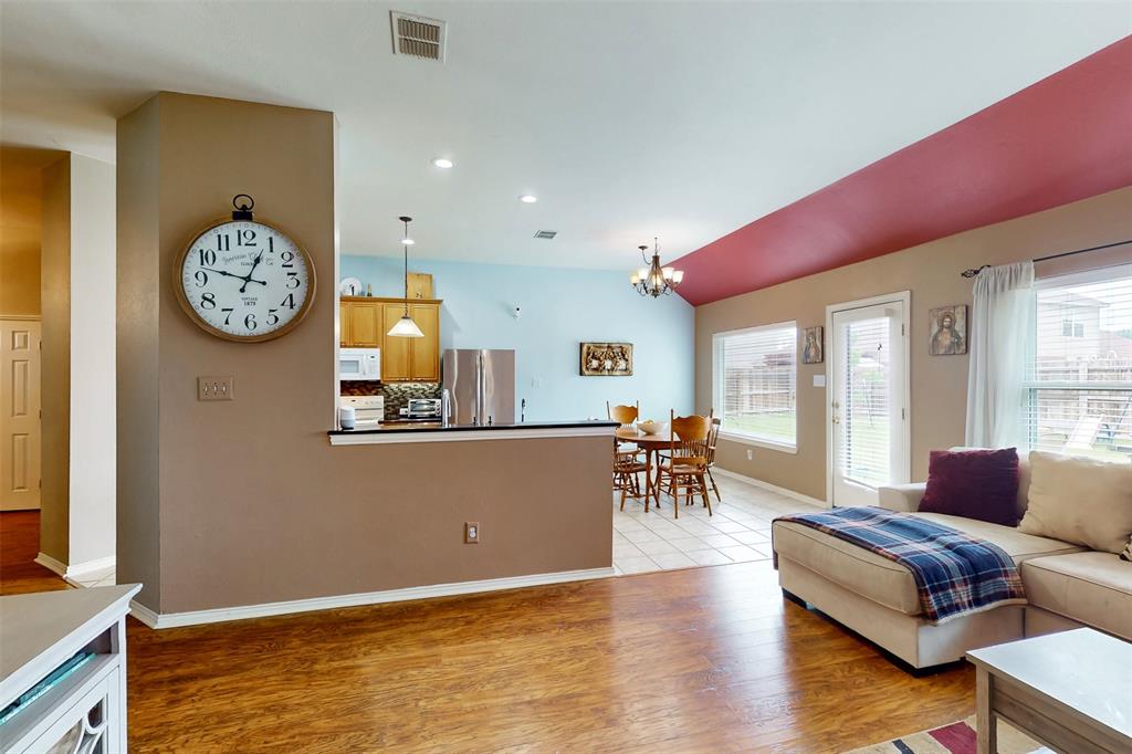 203 Millington Trail