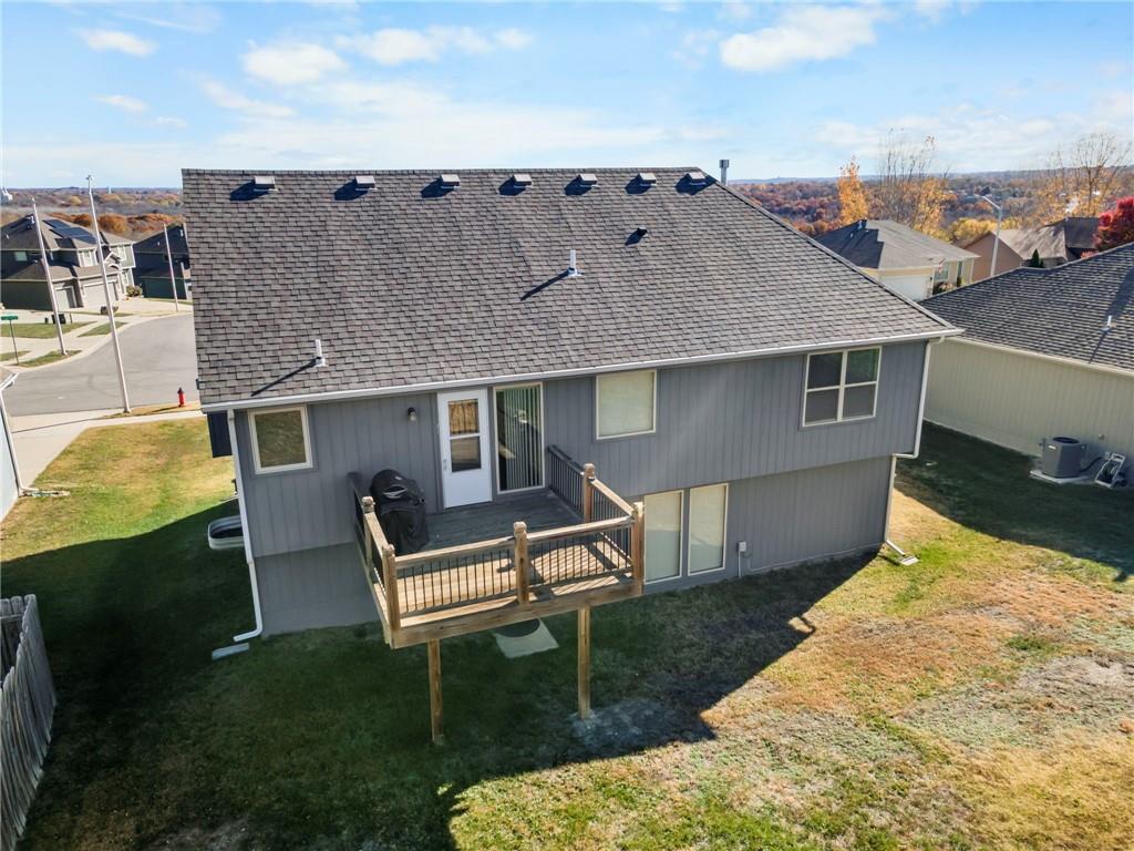 6720 N Cypress Avenue