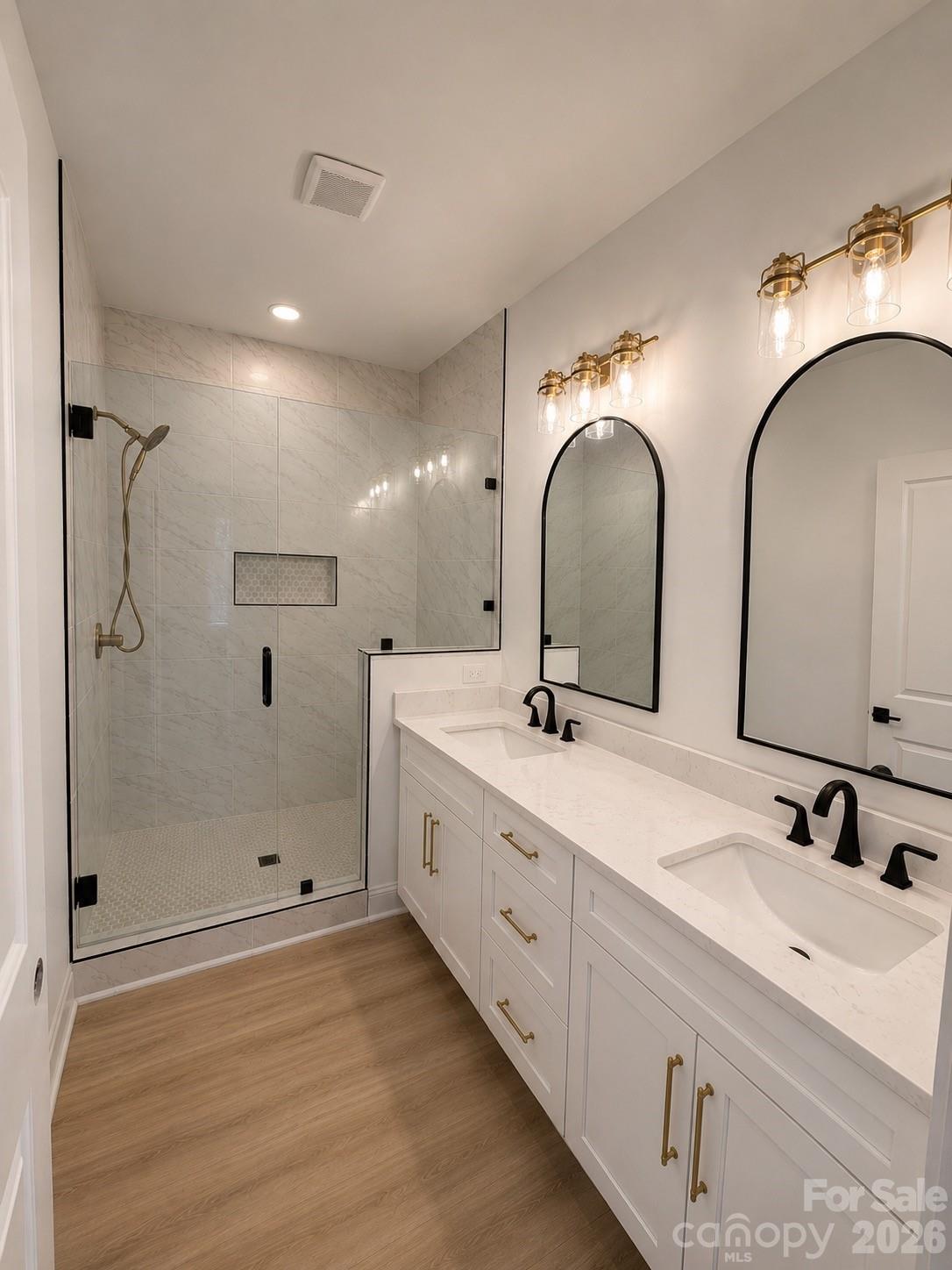 317 Tamarind Drive 560