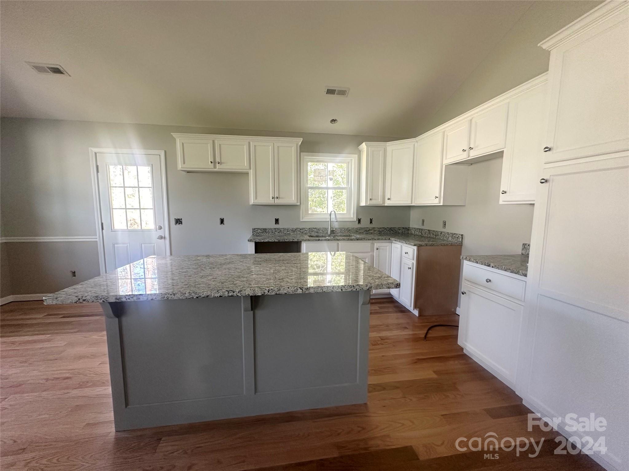 132 Buck Shoals Circle