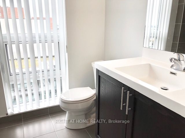 830 W Lawrence Ave 1504