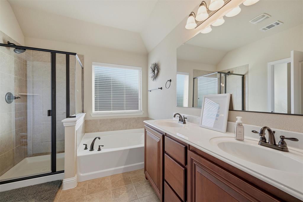 4612 Liberty Hill Trail