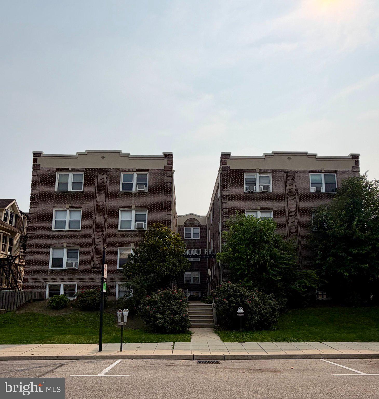 117 Essex Avenue B301