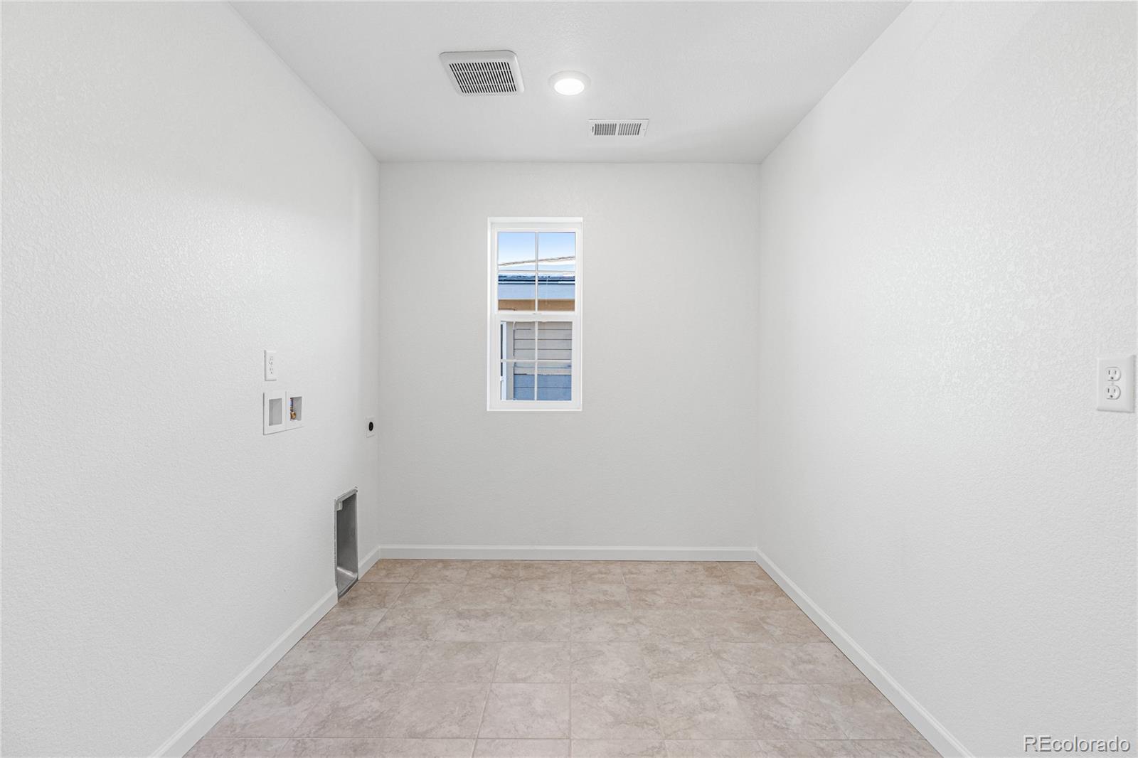 8812 Whiteclover Street