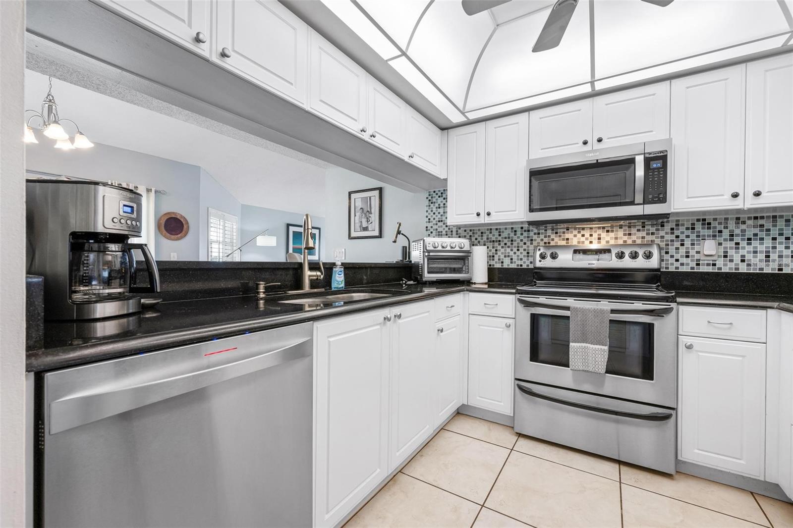 1103 Edgewater Circle 1103