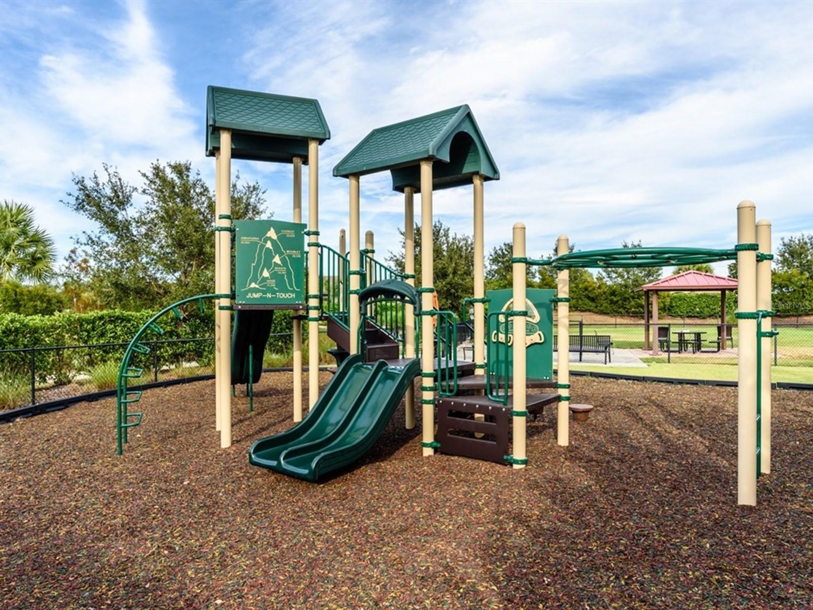 12610 Sorrento Way 204