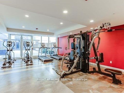 15 James Finlay Way 601