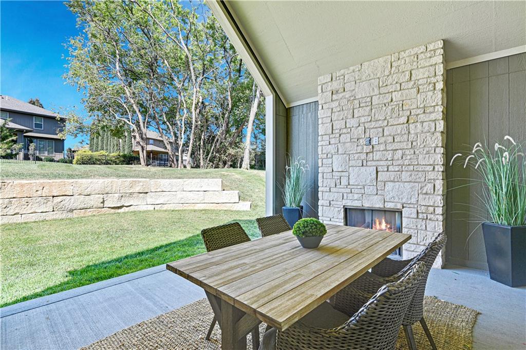 24964 W 98th Place