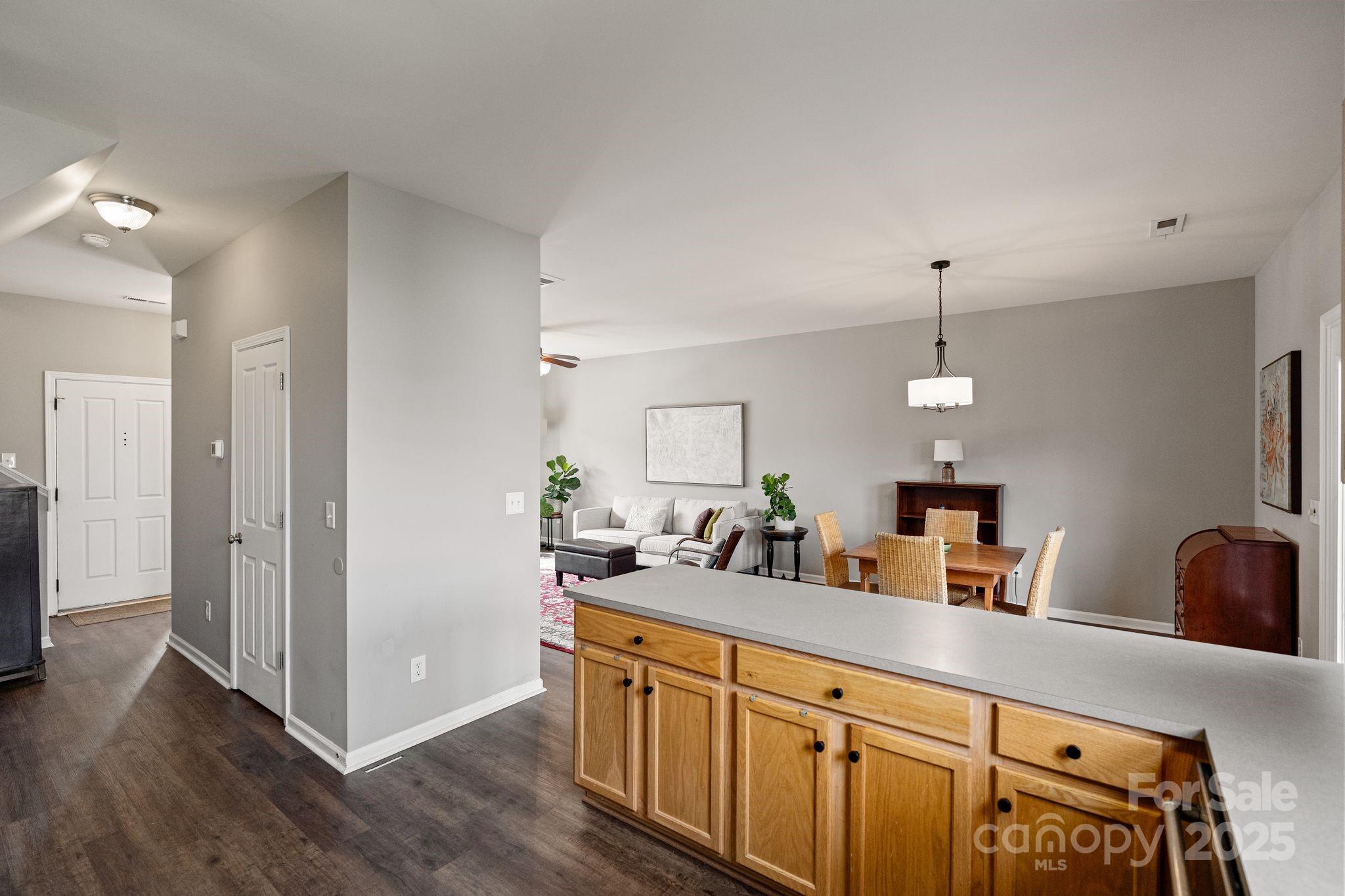 115 E Decatur Avenue