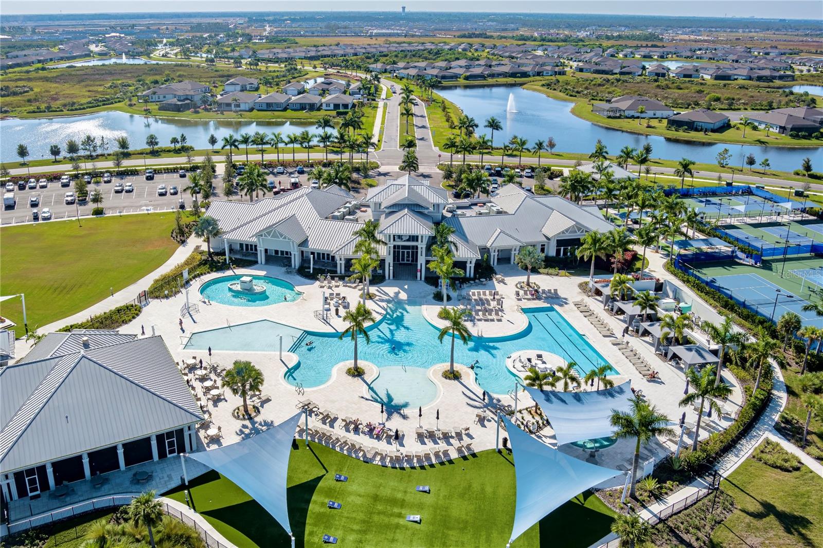 10641 Spring Tide Way