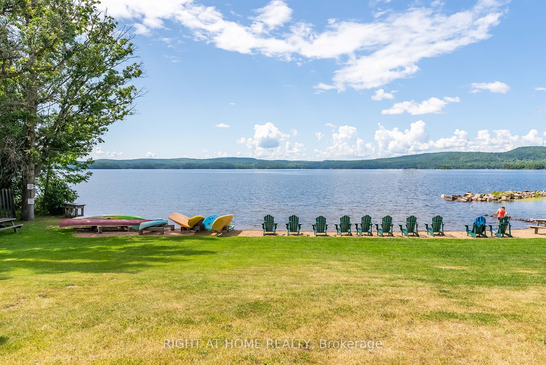 5253 Calabogie Rd