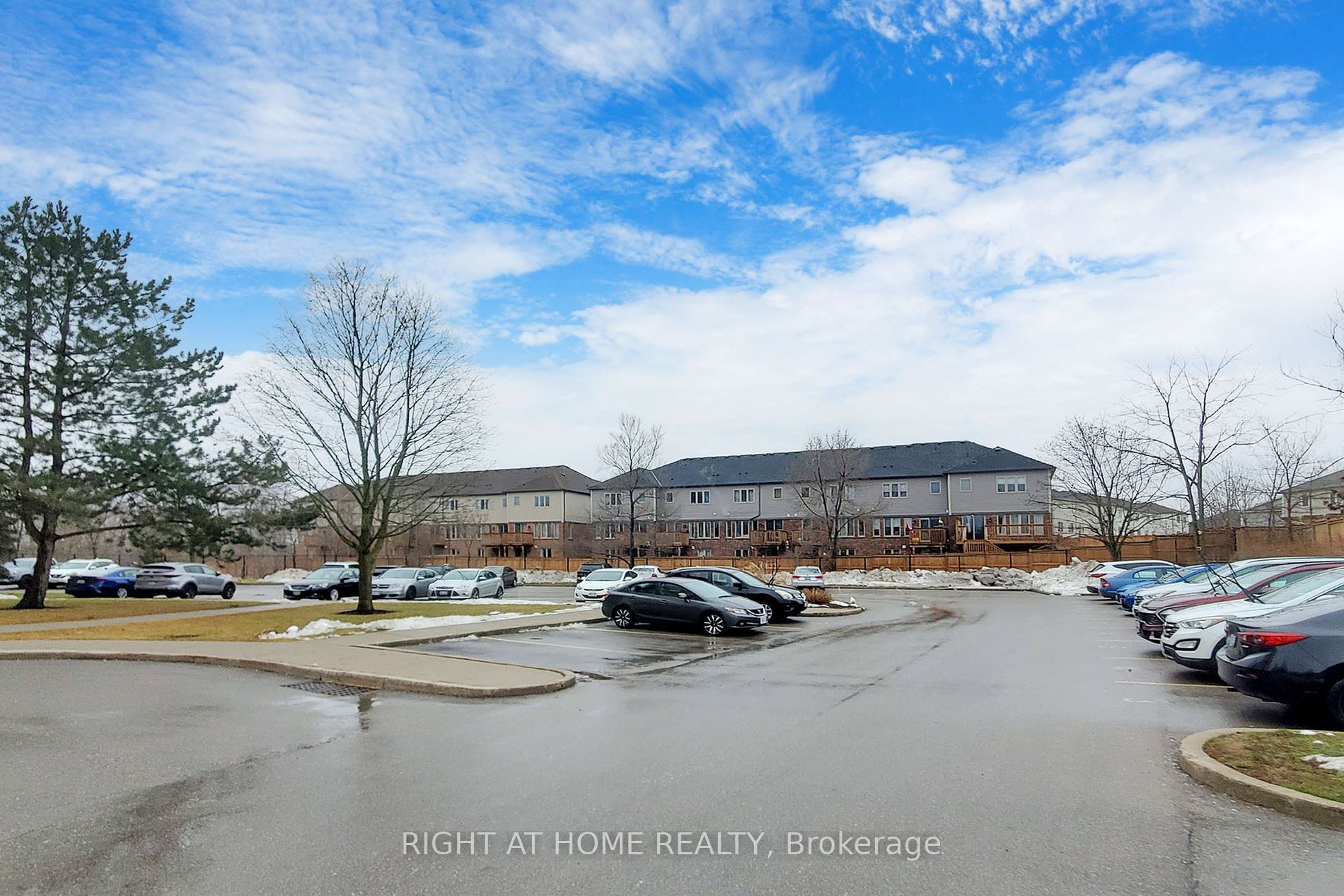 688 Preston Pkwy 403