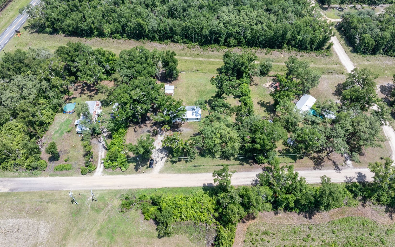189 SE Suwannee Acres Ln