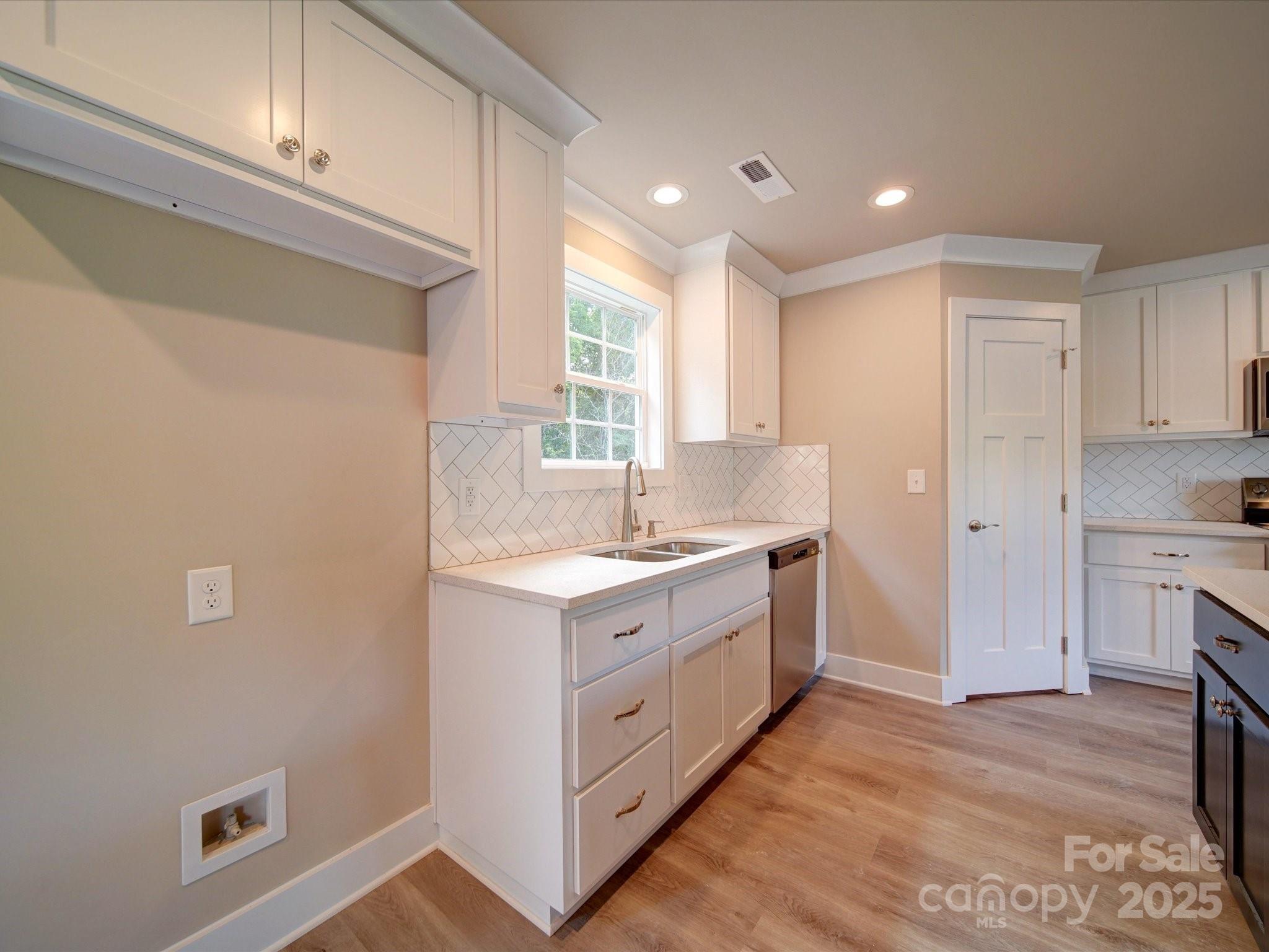 1133 Heather Oak Lane