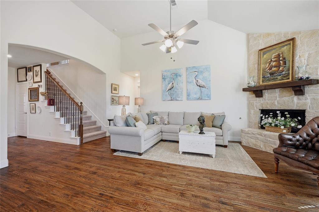 2708 W Cascade Drive