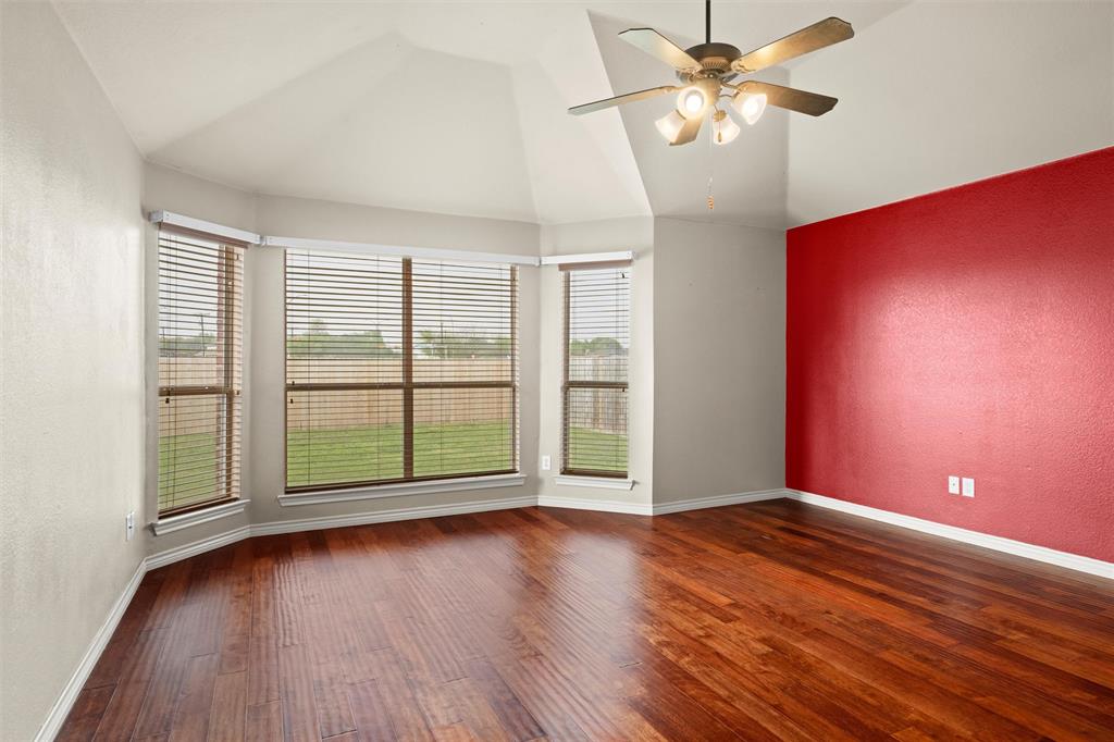 1301 Crest Glen Drive