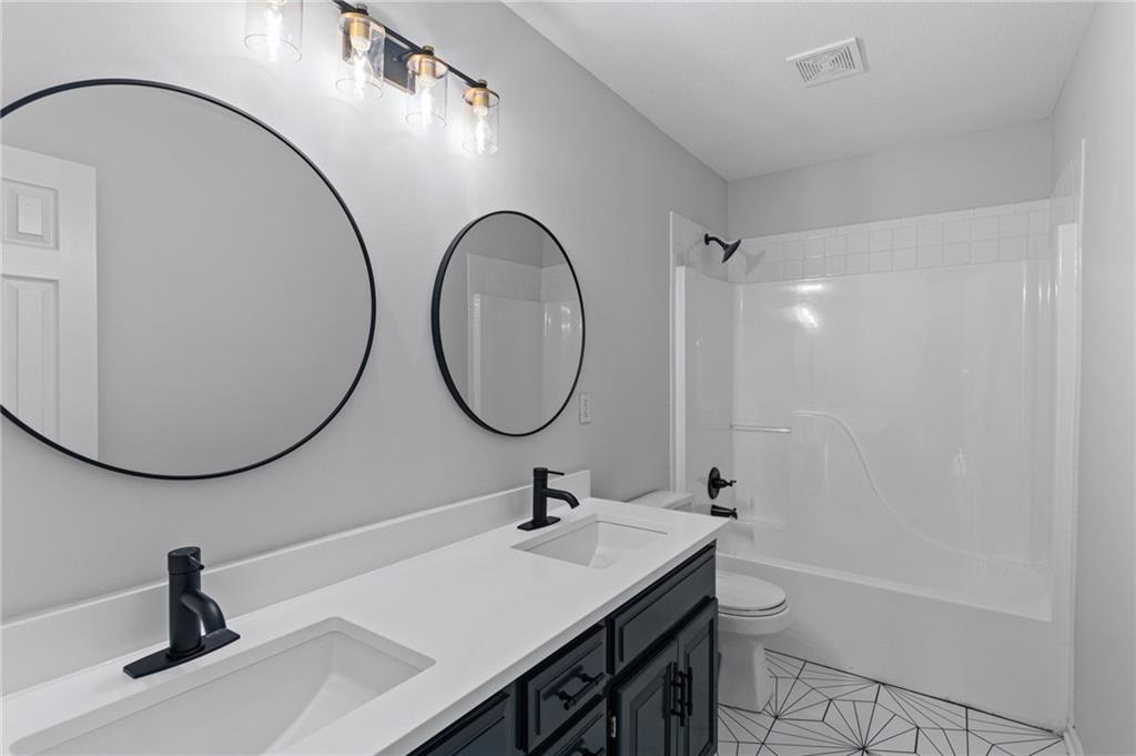 9212 N Garfield Avenue