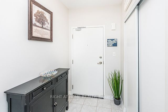 41 S Ferndale Dr 410