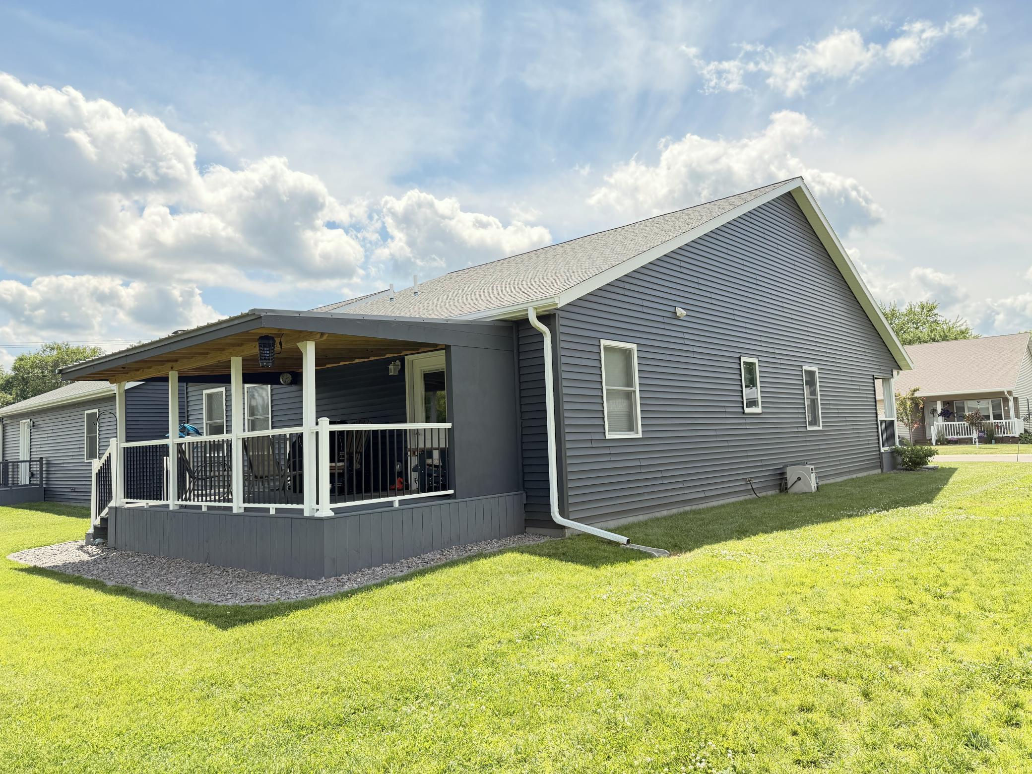 1903 Bud Road