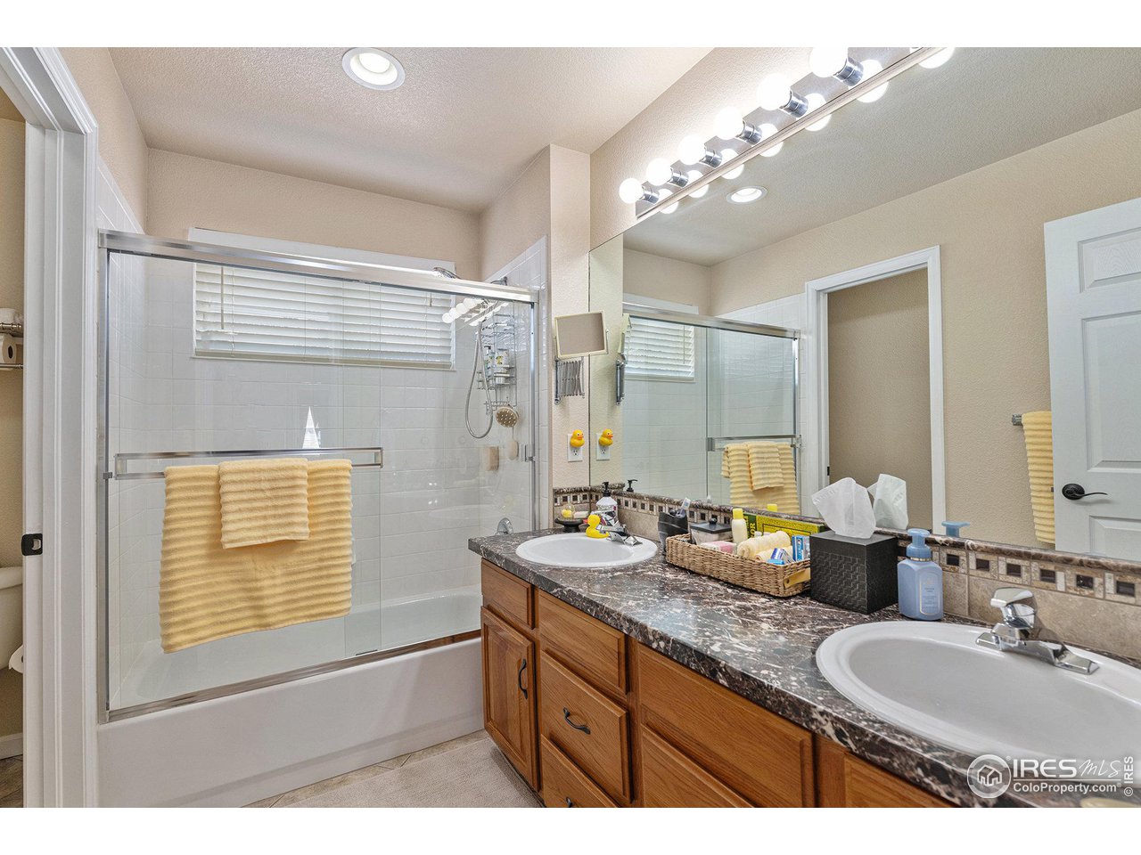 5852 Huntington Hills Dr